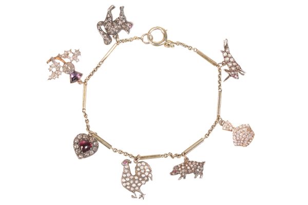 A VICTORIAN CHARM BRACELET