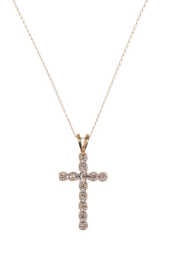 A DIAMOND SET CROSS PENDANT