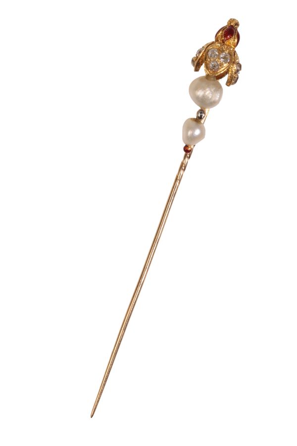 A FRENCH NATURAL PEARL, DIAMOND AND RED GOLD ENAMEL TREMBLANT LILY OF THE VALLEY STICK PIN