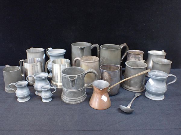 A QUANTITY OF 19th CENTURY AND LATER PEWTER MUGS