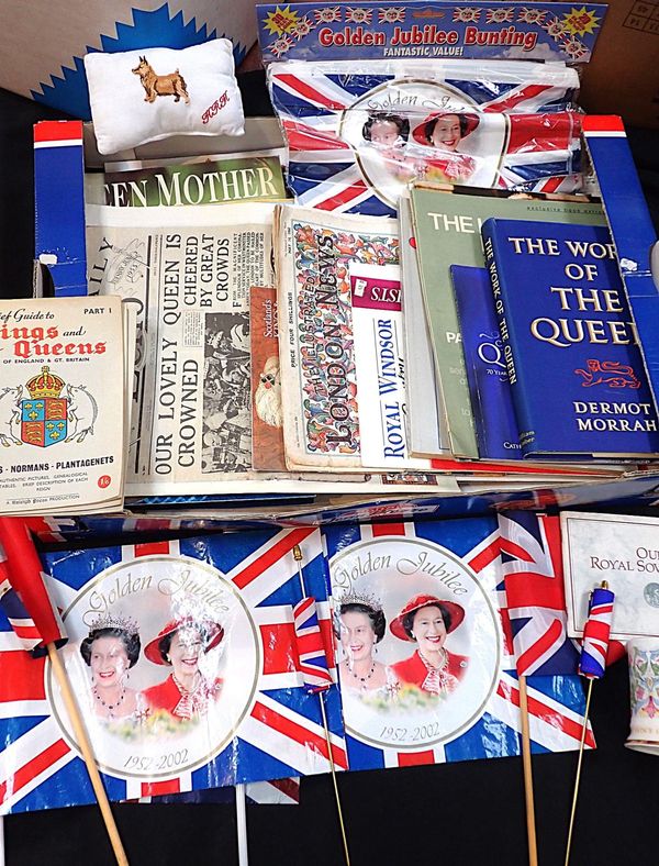 A QUANTITY OF ROYAL MEMORABILIA