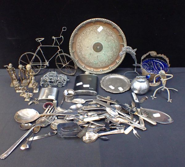 A QUANTITY OF MIXED METALWORK