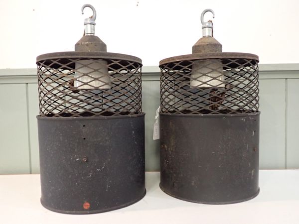 A PAIR OF VINTAGE INDUSTRIAL PENDANT LIGHT FITTINGS