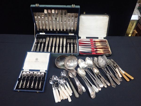 A MAPPIN & WEBB CASED SET OF CUTLERY