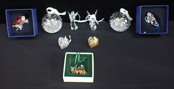 A COLLECTION OF SWAROVSKI CHRISTMAS ORNAMENTS