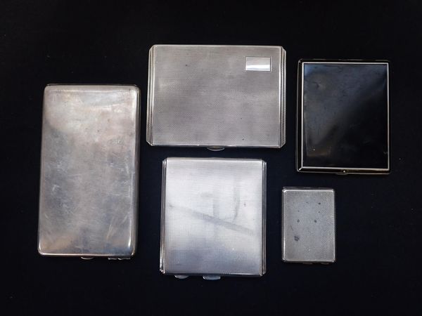 A GEORGE V SILVER RECTANGULAR CIGARETTE CASE