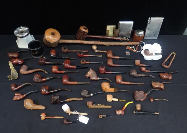 A COLLECTION OF TOBACCO PIPES