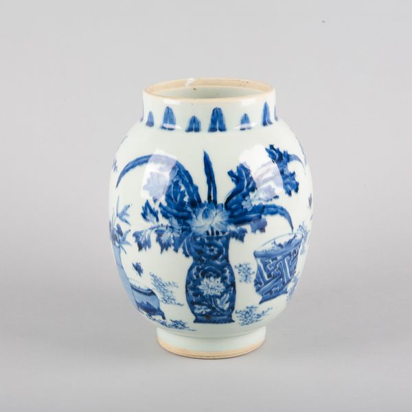 A CHINESE PORCELAIN BLUE AND WHITE JAR