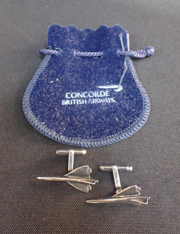 A PAIR OF LINKS OF LONDON SILVER 'CONCORDE' CUFFLINKS