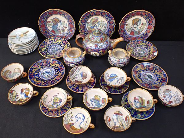 A QUANTITY OF ITALIAN MAIOLICA BY ALFREDO SANTARELLI