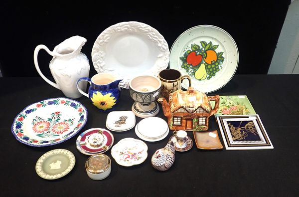 A COLLECTION OF CERAMICS