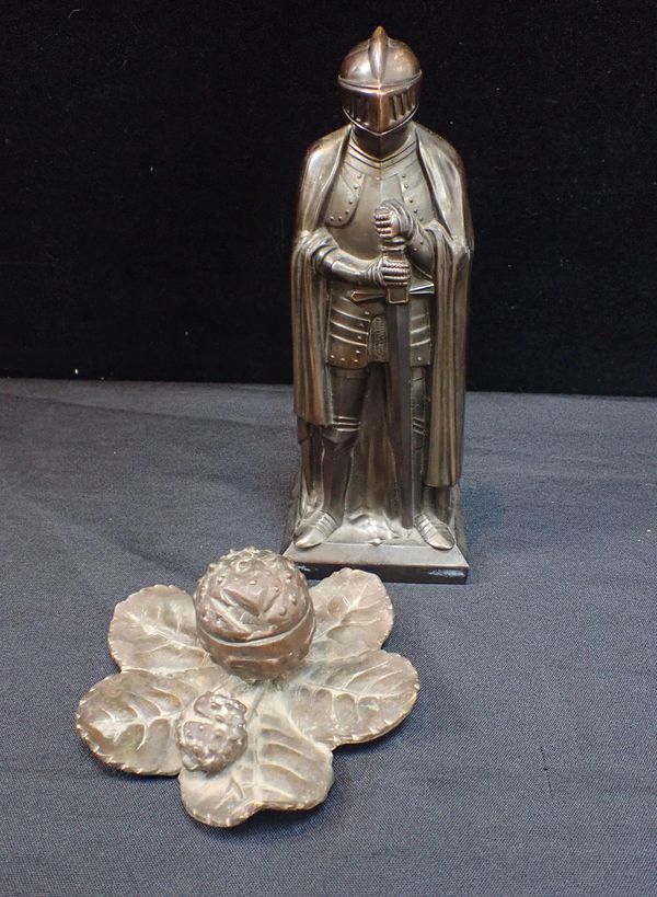 A BRONZE CHESTNUT AND LEAVES INKWELL