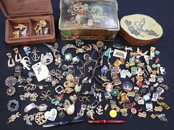 A QUANTITY OF COSTUME JEWELLERY TWO GOLD-NIBBED  PENS