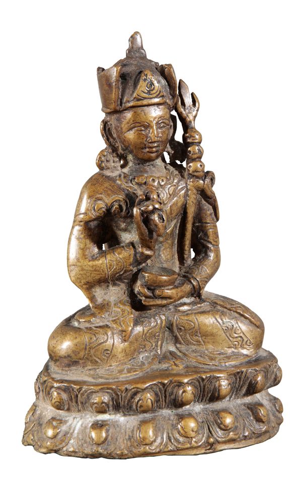 A TIBETAN BRONZE FIGURE OF BUDDHA