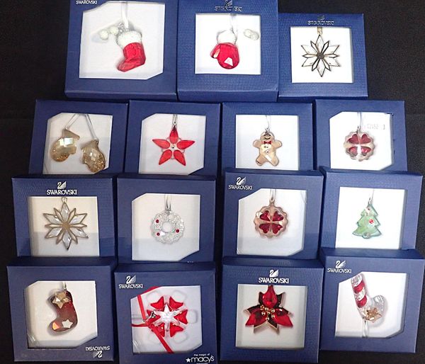 SWAROVSKI: FIFTEEN CHRISTMAS ORNAMENTS