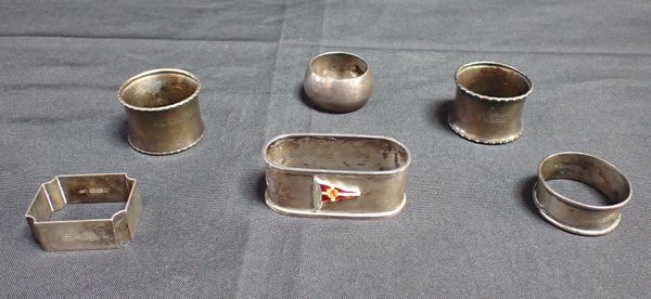 A SILVER NAPKIN RING 'STEERSMANS PRIZE'