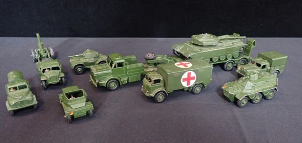 DINKY TOYS; UNBOXED MILITARY VEHICLES