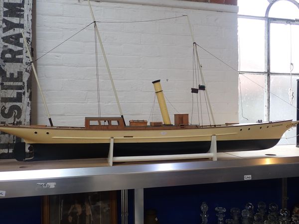 A GENTLEMANS' STEAM YACHT MODEL