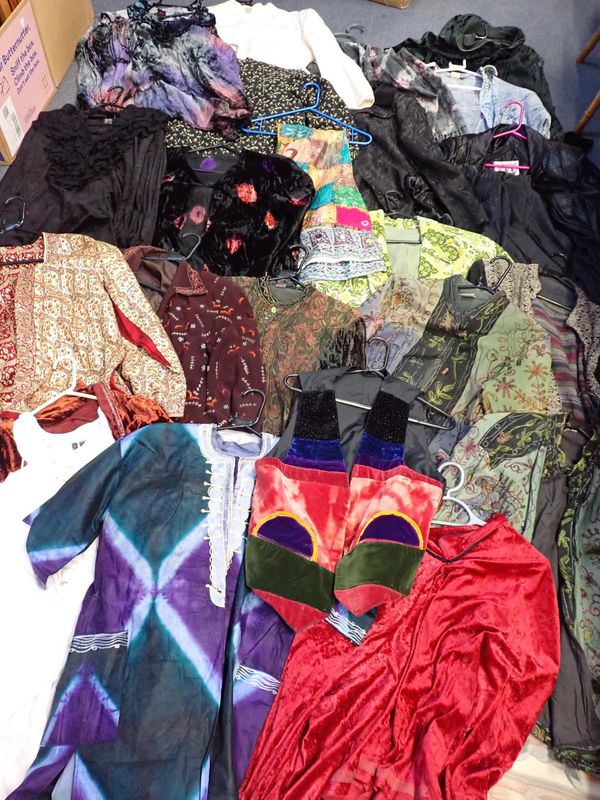 A QUANTITY OF HIPPY STYLE CLOTHING