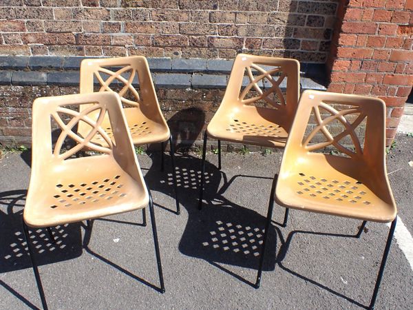 FOUR RETRO 1970s PLASTIC MOULDED CHAIRS