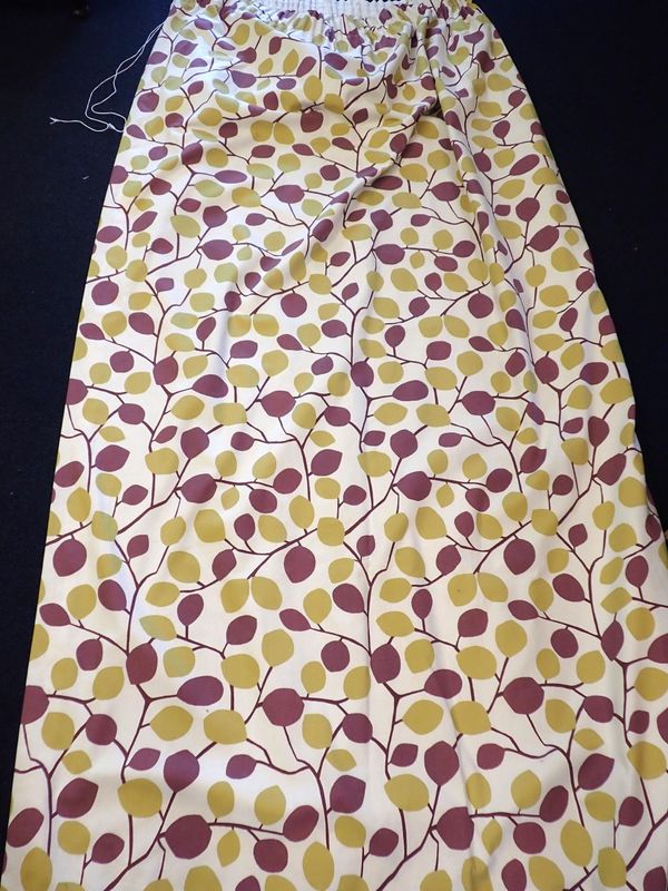 A PAIR OF MODERN CURTAINS