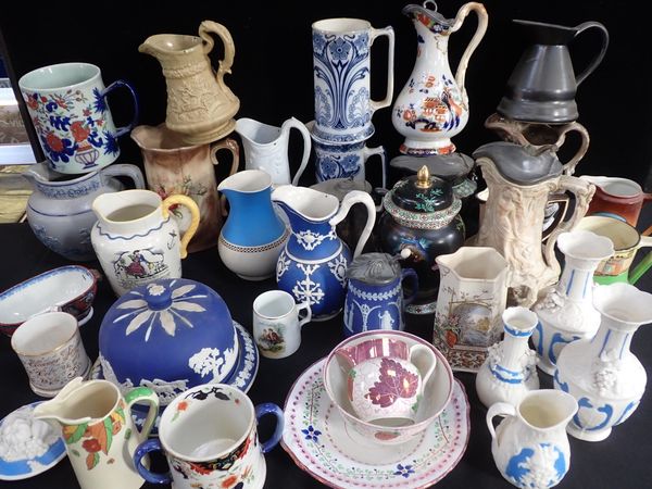 A QUANTITY OF 19th CENTURY AND LATER CERAMICS