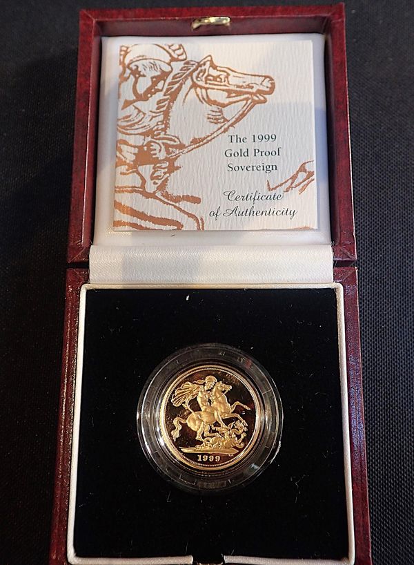 1999 GOLD PROOF SOVEREIGN CASED