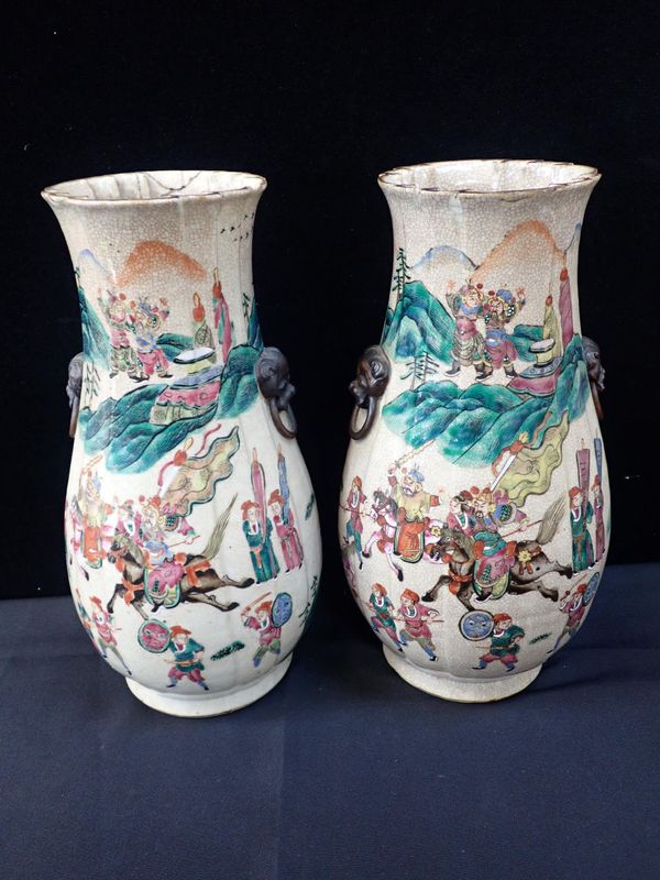 A PAIR OF CHINESE CRACKLE-GLAZE FAMILLE ROSE VASES