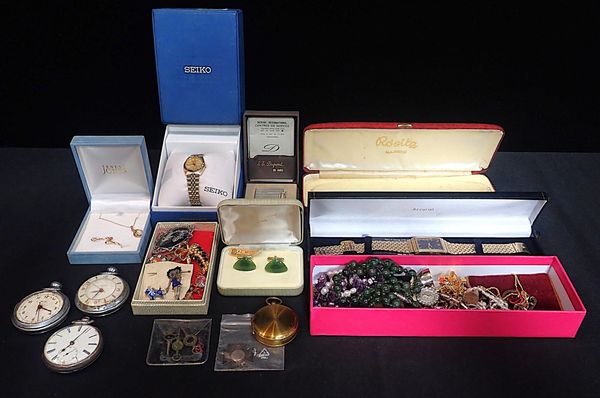 A MIXED LOT OF COSTUME JEWELLERY