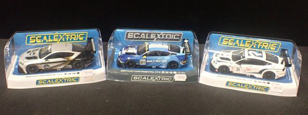 THREE BOXED SCALEXTRIC 'BENTLEY CONTINENTAL GT3' RACING CARS