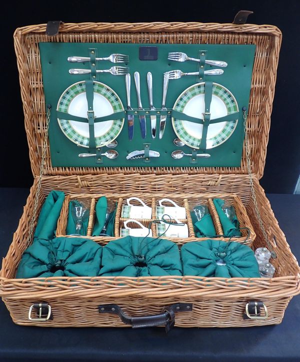 A 'HIGHGROVE' PICNIC BASKET
