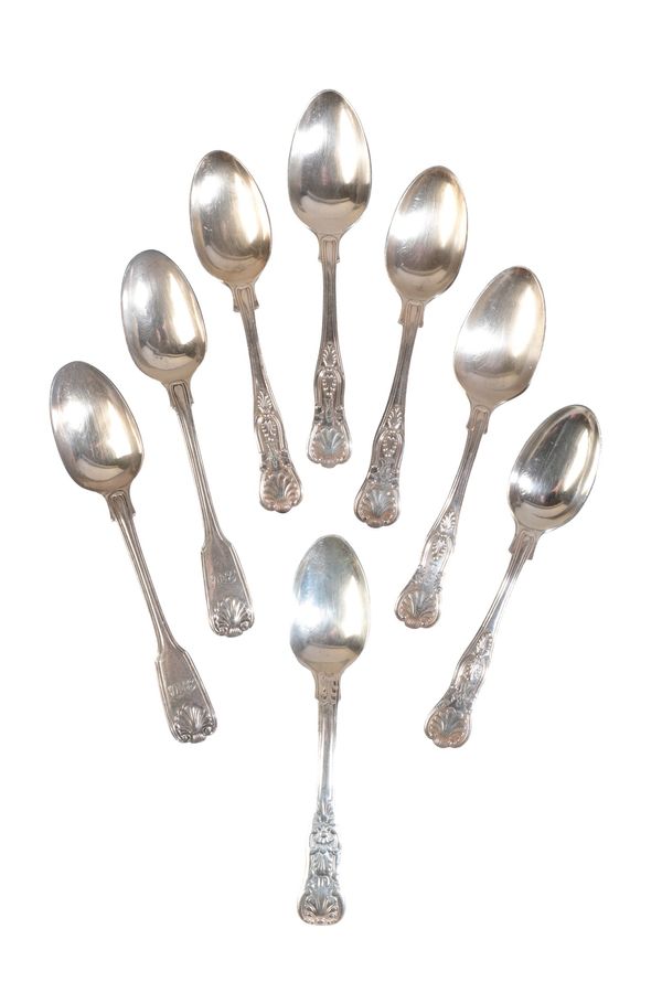 EIGHT GEORGE IV SILVER KINGS PATTERN TABLE SPOONS