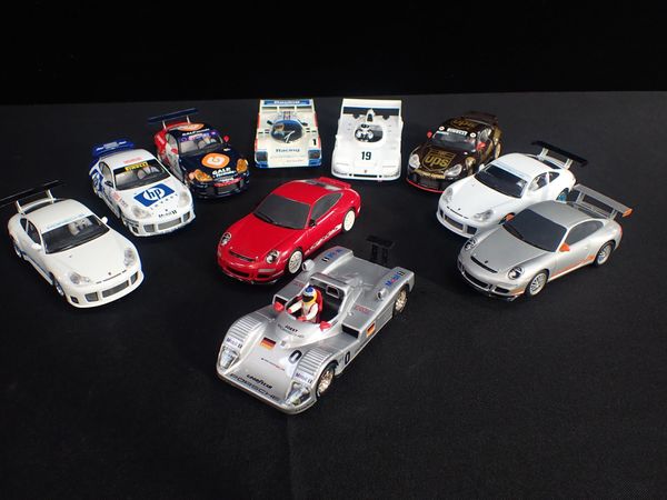 TEN UNBOXED SCALEXTRIC 'PORSCHE' CARS