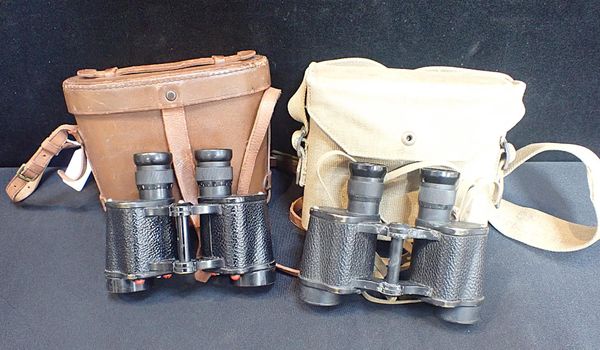 A PAIR OF WWII KERSHAW Mk II ARMY BINOCULARS, DATED 1943