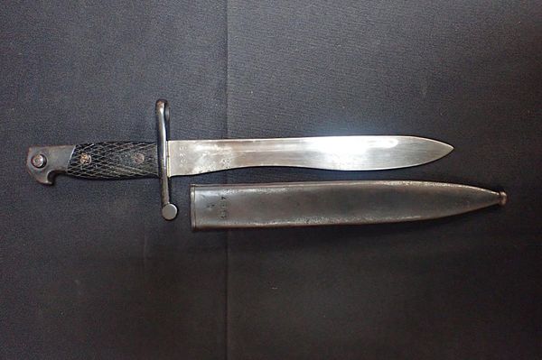 A SPANISH MAUSER BOLO BAYONET