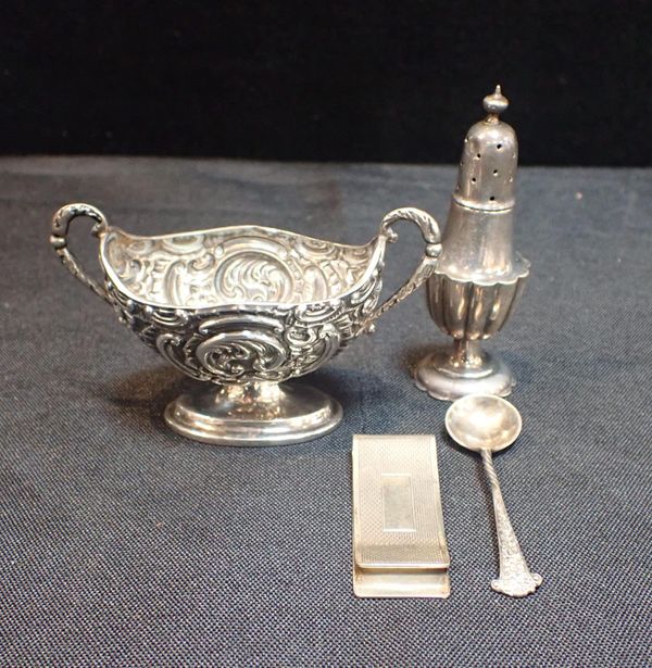 A SILVER MONEY CLIP, WILLIAM MANTON