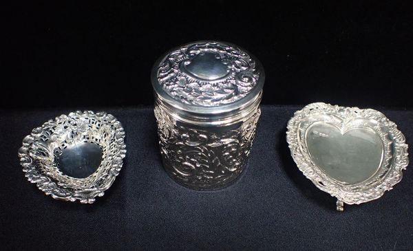 A REPOUSSE SILVER CADDY, THOMAS HAYES, BIRMINGHAM 1896