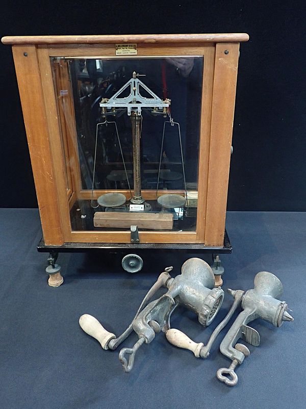 A SET OF CASED LABORATORY SCALES