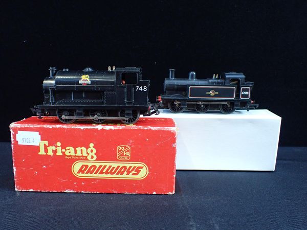 'OO' GAUGE BOXED TRIANG LOCOMOTIVE R153 'SADDLETANK' No:748