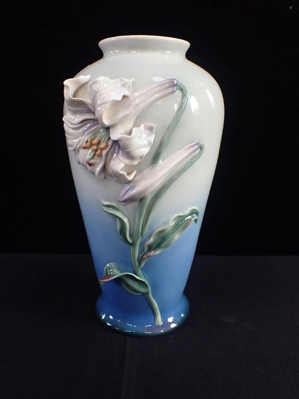 A FRANZ PORCELAIN VASE