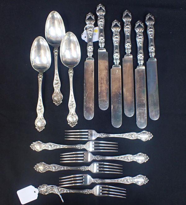 AN AMERICAN STERLING SILVER PART TABLE SERVICE