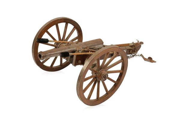 A MID 20TH CENTURY MODEL OF A FIELD CANNON