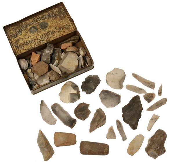 A COLLECTION OF KNAPPED TOOLS AND LINKS
