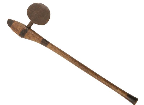 AN AFRICAN TRIBAL HARD WOOD AND METAL HUNTING AXE