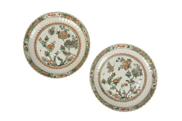 PAIR OF FAMILLE VERTE DISHES, QING DYNASTY 18TH / 19TH CENTURY