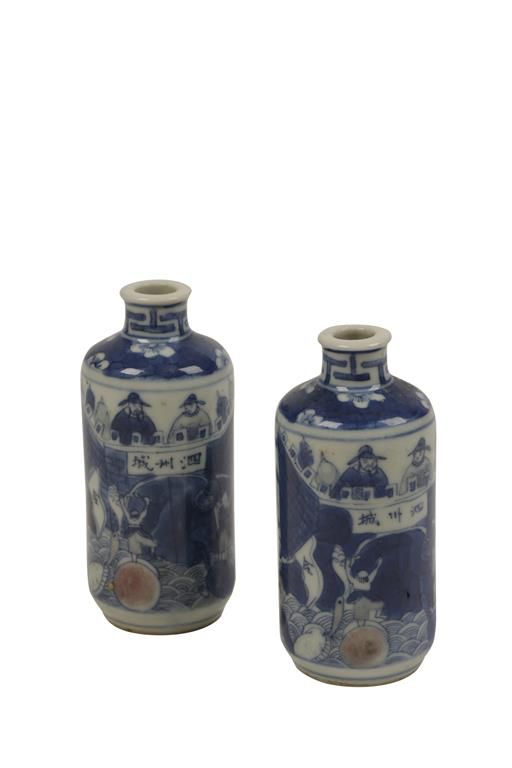 PAIR OF SMALL BLUE AND WHITE COPPER-RED VASES, QING DYNASTY, 19TH CENTURY