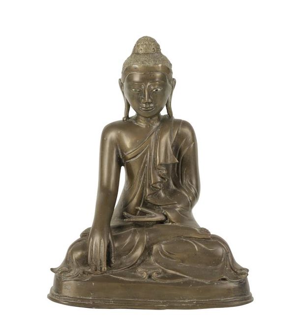 SEATED BRONZE BUDDHA, BURMESE 19TH CENTURY