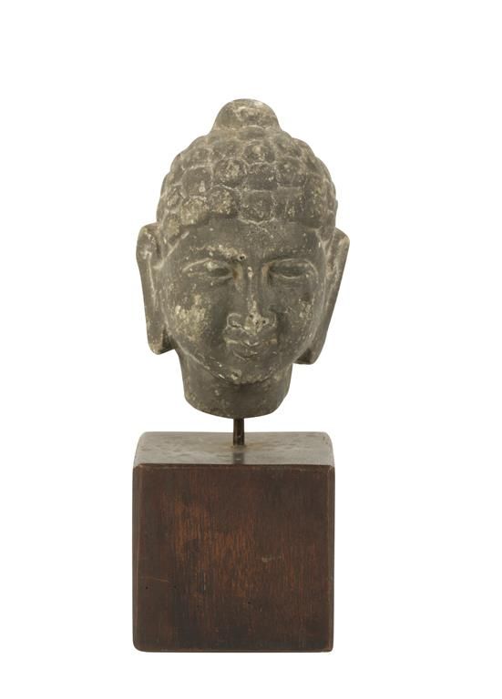 SANDSTONE HEAD OF A BUDDHA, INDIAN 11TH / 12TH CENTURY OR LATER