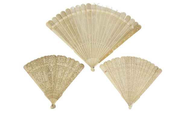 THREE BRISEE CARVED IVORY FANS, QING DYNASTY, 19TH CENTURY
