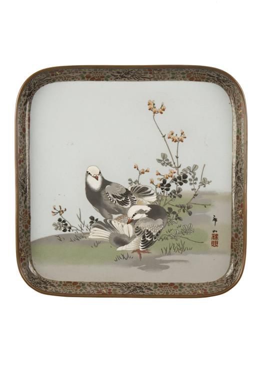 FINE CLOISONNE TRAY, MEIJI PERIOD (1868-1912)